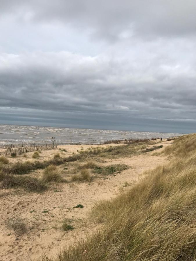 Beach View - Amazing Sea Views Lytham St Annes Buitenkant foto